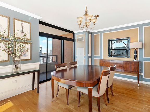5th image of 1160 S Michigan Ave #P-518