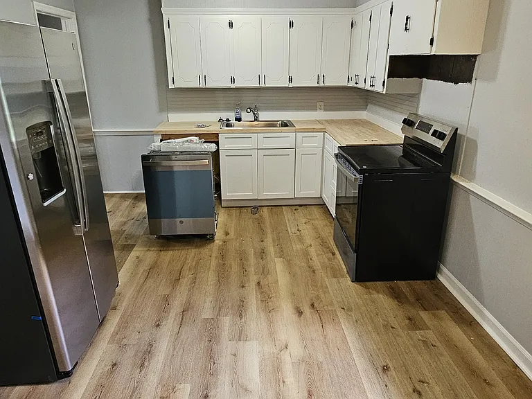 406 Avon Rd — Photo 12