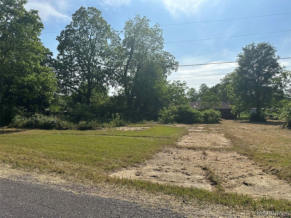 2nd image of 3770 Duncan Dr