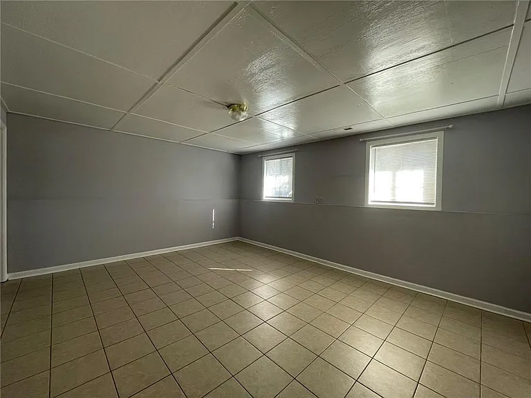 1001 Traymore Dr — Photo 11