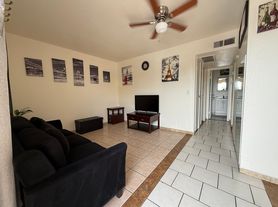 746 E Mission Ln, Phoenix, AZ
