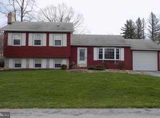 503 Spring Run Dr, Mechanicsburg, PA 17055