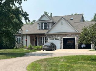 12110 Scotch Hollow Dr, Bath, MI
