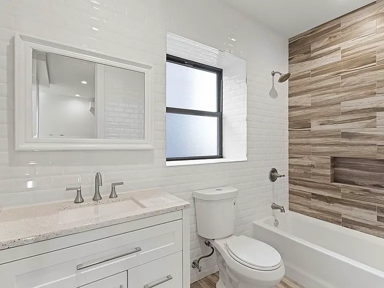 134 Beach 122 St #2 — Photo 5