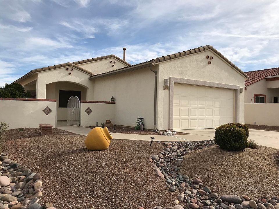 1st image of 2211 S Pecan Vista Dr