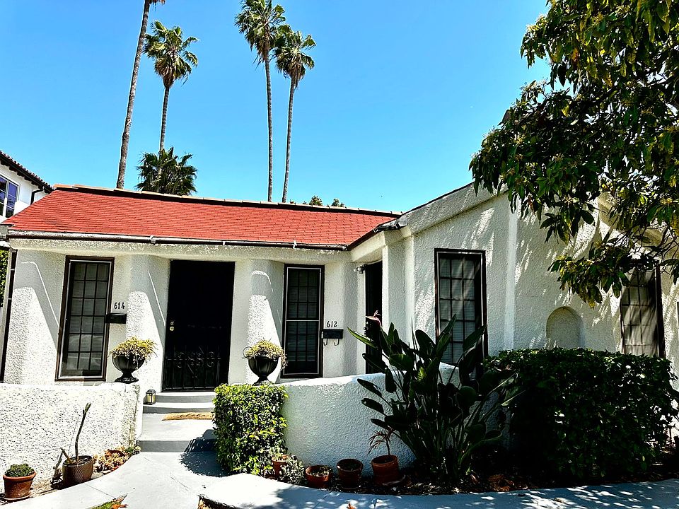 1st image of 612-614 N Poinsettia Pl #612