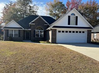 1820 Canberra Dr, Sumter, SC 29153