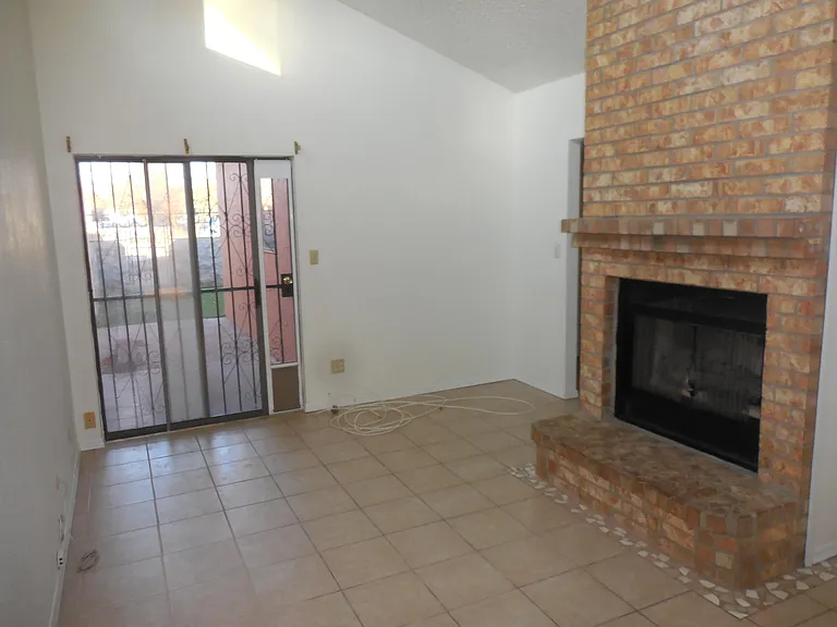 3110 Isla Marino St — Photo 9