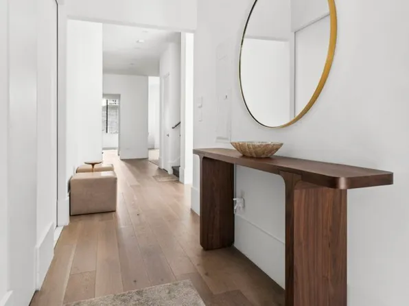 429 Kent Avenue TH8 image 3 of 23