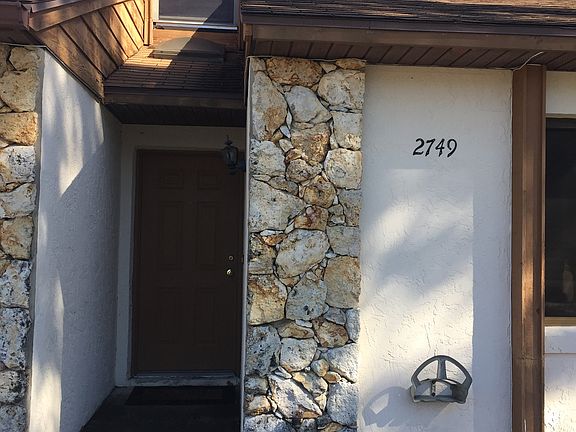 3rd image of 2749 Tally Ho Ave