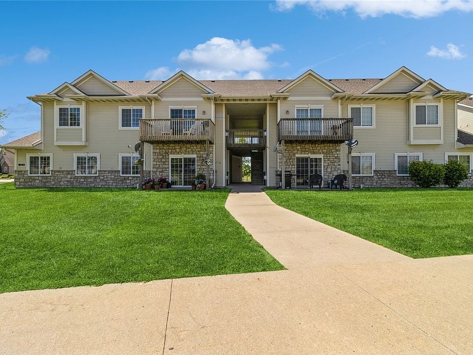 1st image of 1640 NW Prairie Lakes Dr APT 2