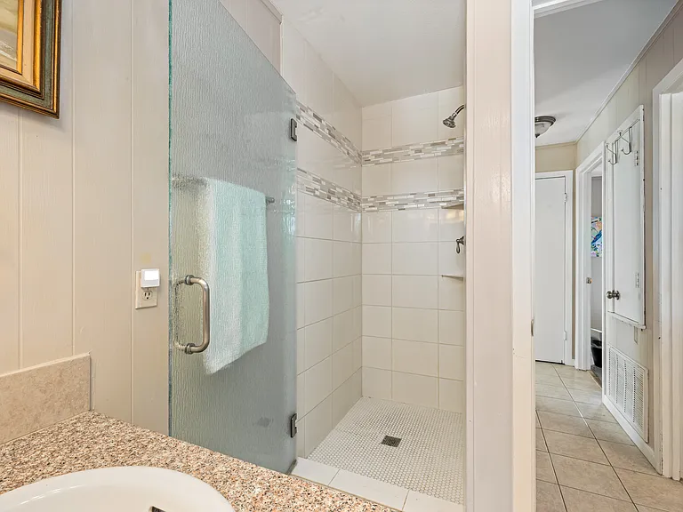 13735 Pirates Beach Blvd — Photo 19