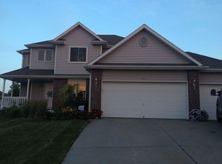 7901 Red Oak Rd, Lincoln, NE 68516