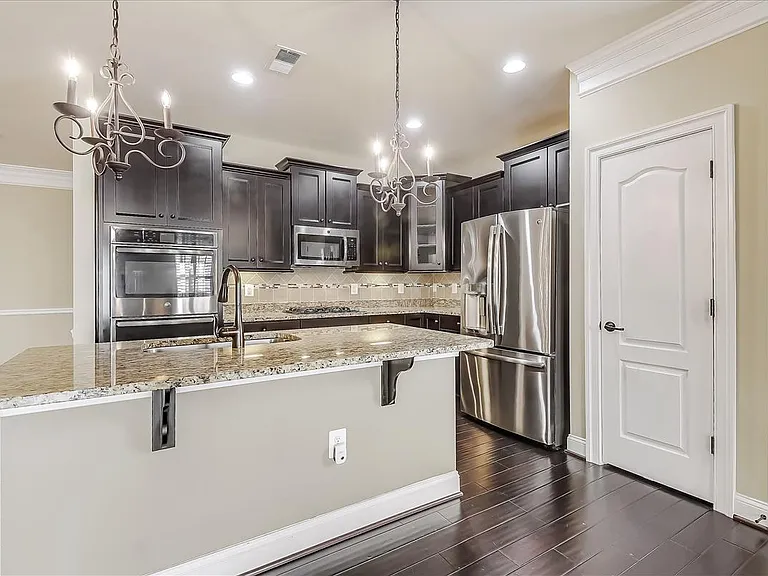 5815 New Berne Rd — Photo 7