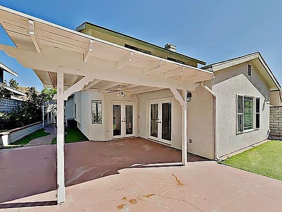 5th image of 22856 White Pine Pl