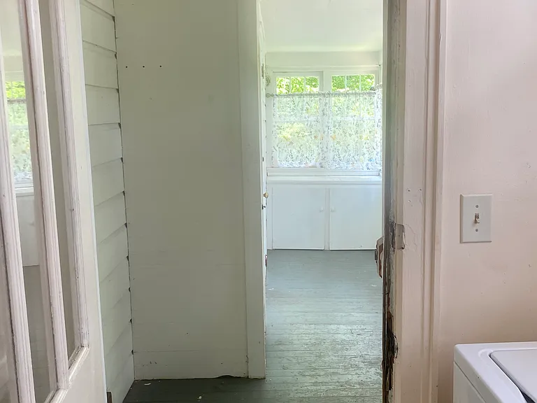 1293 Main St — Photo 26