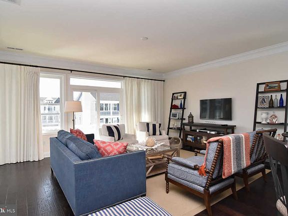 3rd image of 38227 Creek St #45