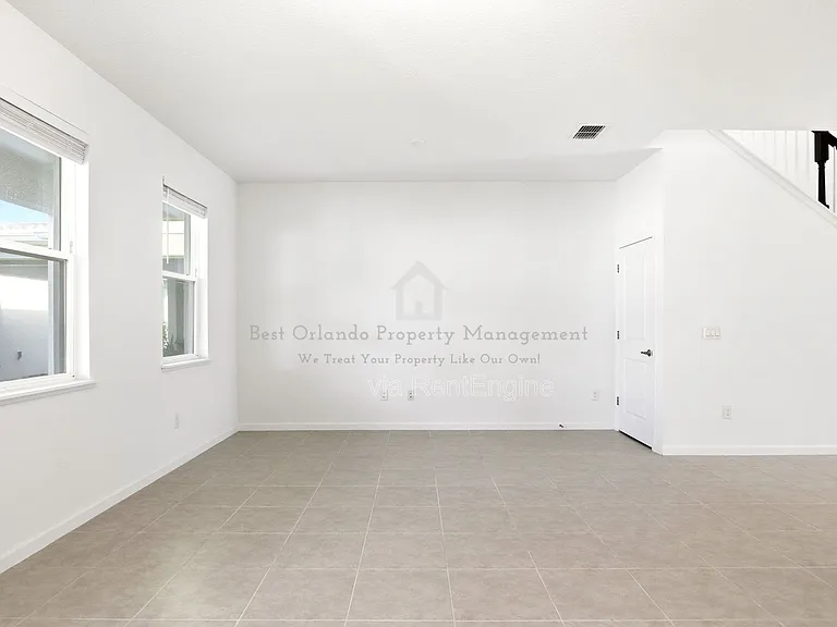 2512 Cedar Rose St — Photo 8