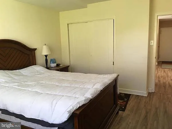 1012 Arlington Blvd #548 — Photo 8