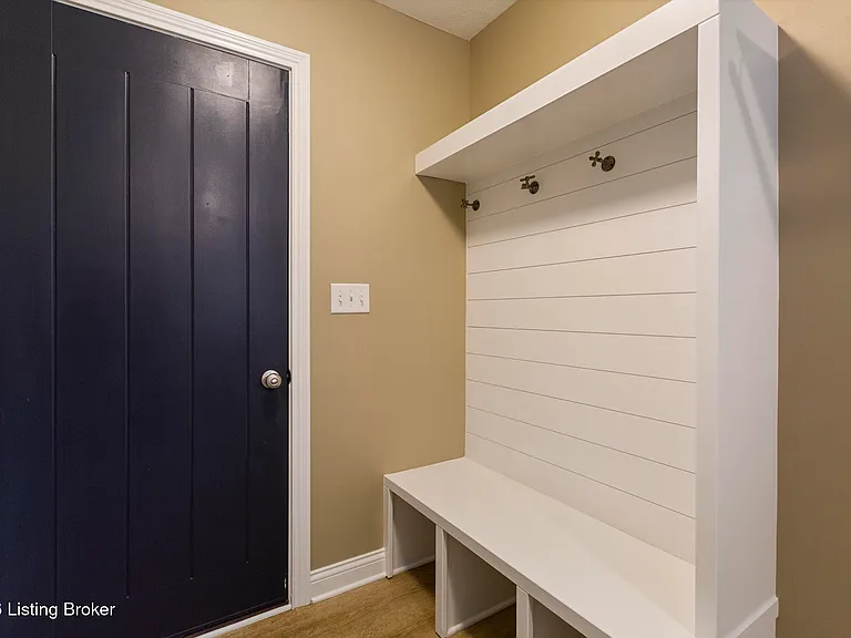 1802 Faith Ave — Photo 20