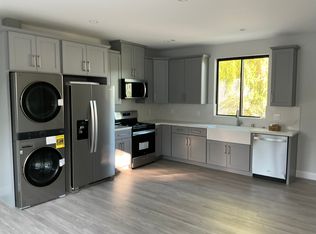 18937 Arminta St, Reseda, CA 91335