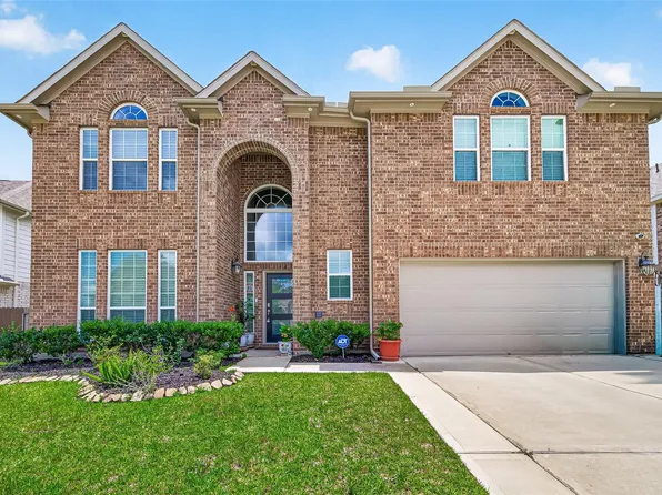 270 Little Dog Dr, Montgomery, TX 77356