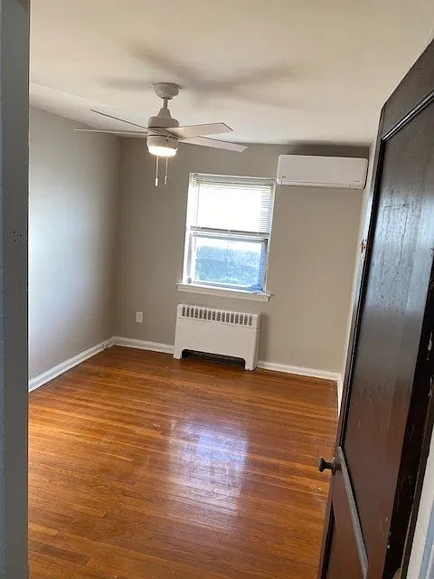 724 E Chester Pike #B