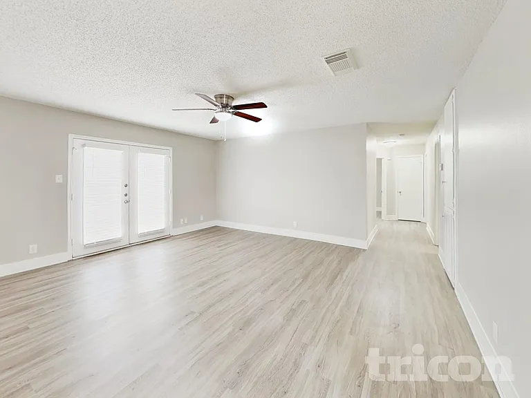 8338 Morning Grv — Photo 3