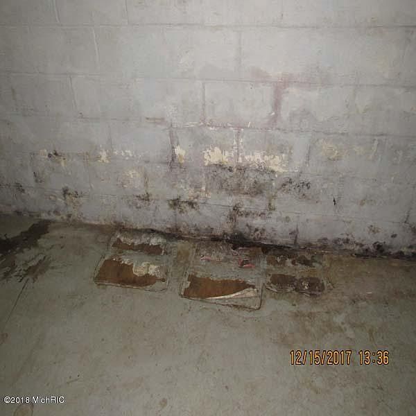 1st image of 169 Hussey Ave