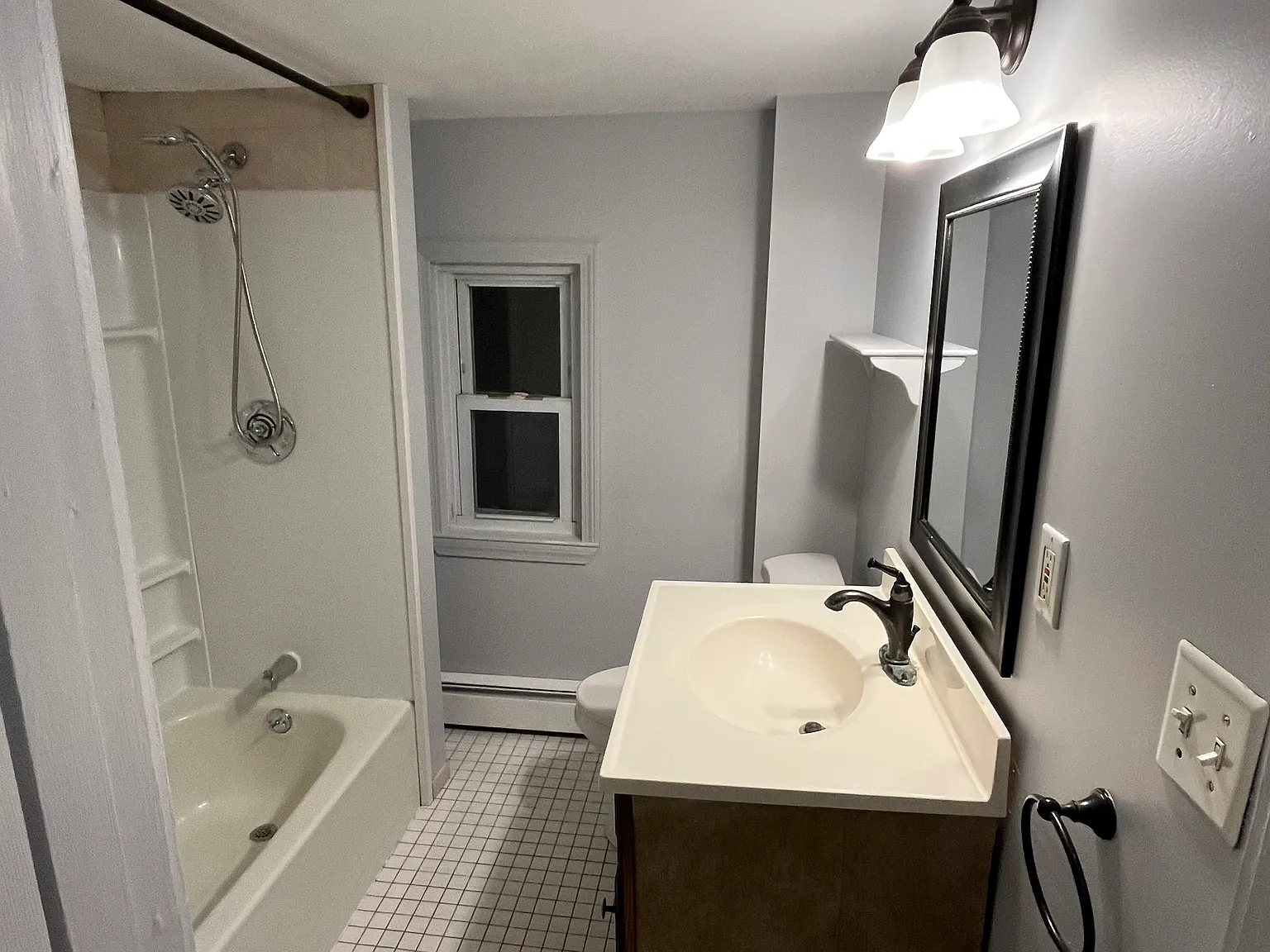 3 bed, 1350 sqft, $2,750 — Photo 4