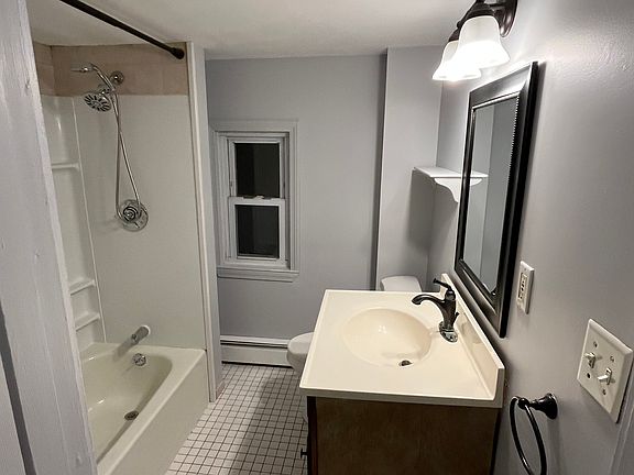 4th image of 13 Southwick St Floor 2