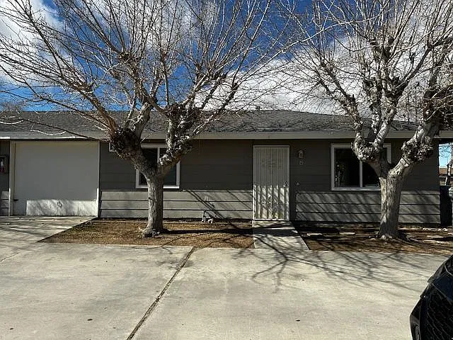 2 bed, 720 sqft, $1,850 — Photo 2