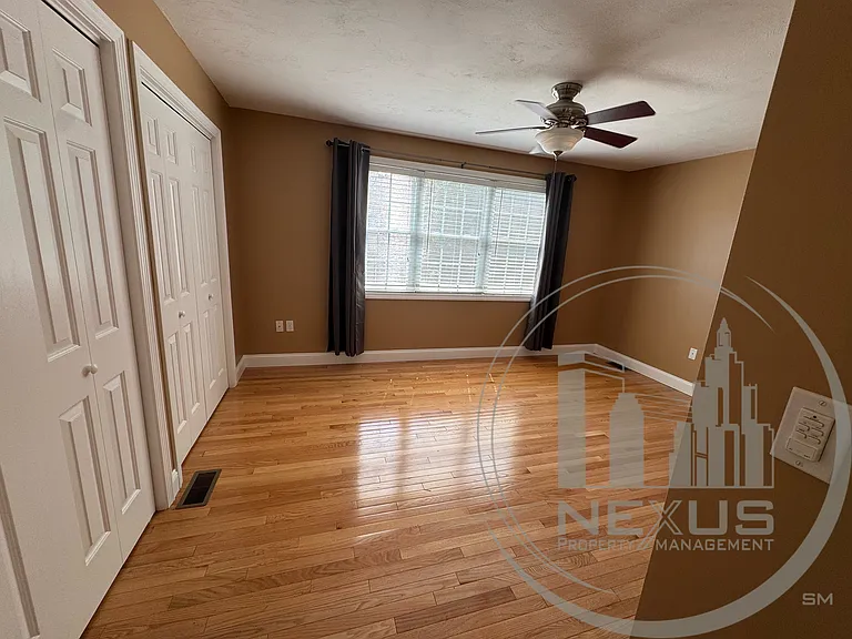 7 Birchbrush Ln — Photo 31