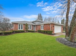 6941 Springside Ave, Downers Grove, IL 60516