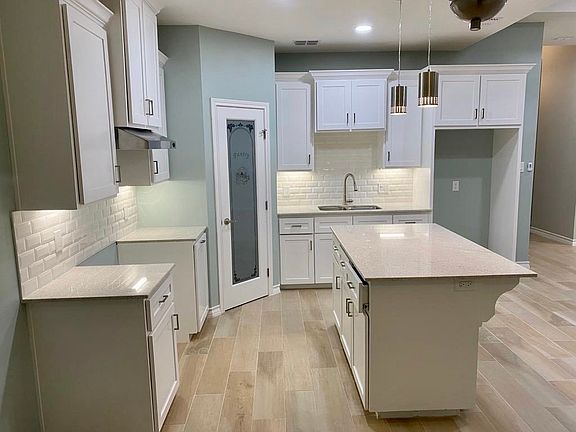 3rd image of 1342 N 11th St