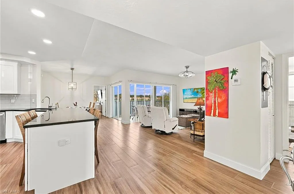 2671 Citrus Lake Dr — Photo 1