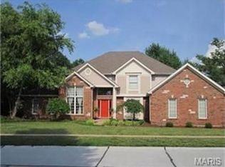 6340 Christopher Winds Ct, Saint Louis, MO 63129