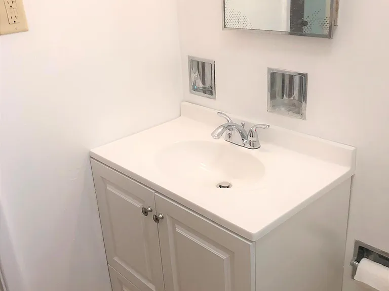 6350 Forward Ave #24 — Photo 11