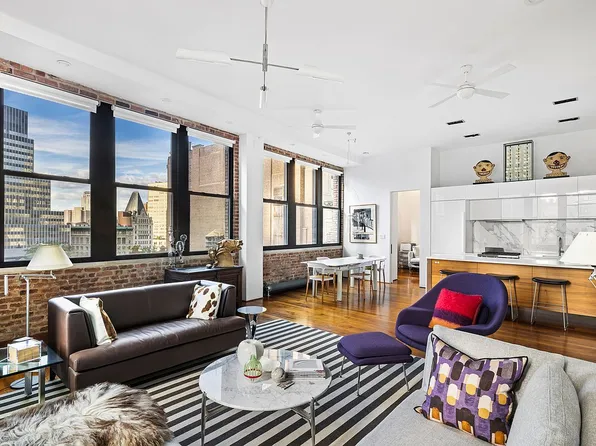 140 Nassau St APT 15A, New York, NY 10038