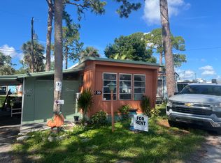 1895 N Tamiami Trl, North Fort Myers, FL 33903