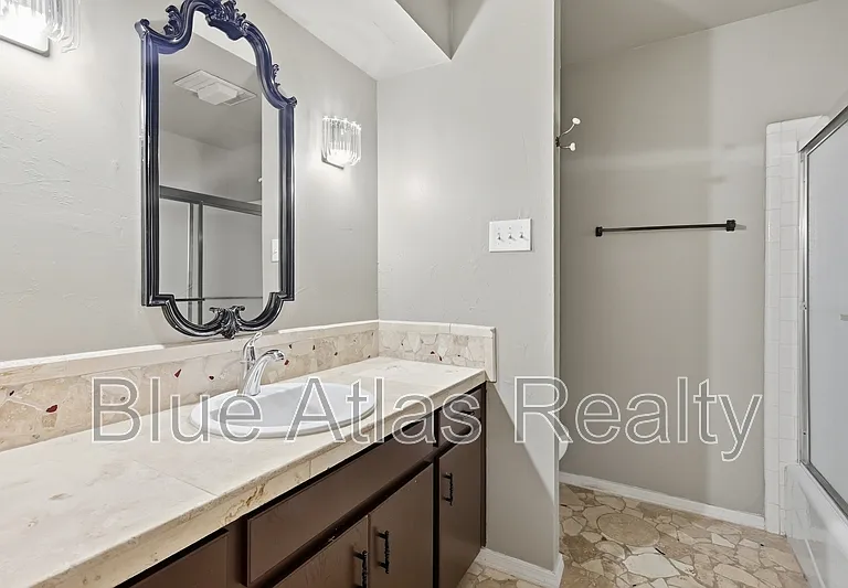 4856 Starcrest Ct — Photo 31