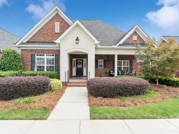 214 Wrenfield Ml, Rock Hill, SC 29732