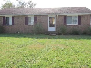 132 Center St, Lawrenceburg, KY 40342