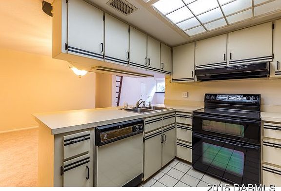 5th image of 120 Fairwood Cir