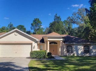 33 Sweetgum Ct S, Homosassa, FL 34446