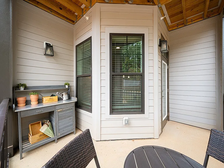 Abberly Royal Creek Apartment Homes — Photo 15