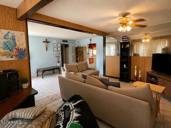 4th image of 9100 Villa Madero Dr