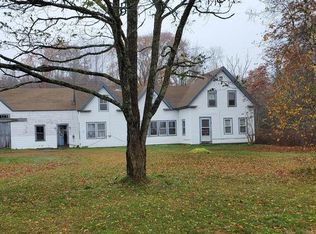32 Bartlett Hill Rd, Gouldsboro, ME 04607