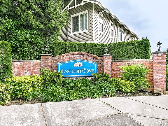 2nd image of 18650 NE 57th Way