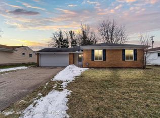 4155 Windward Dr, Lansing, MI 48911